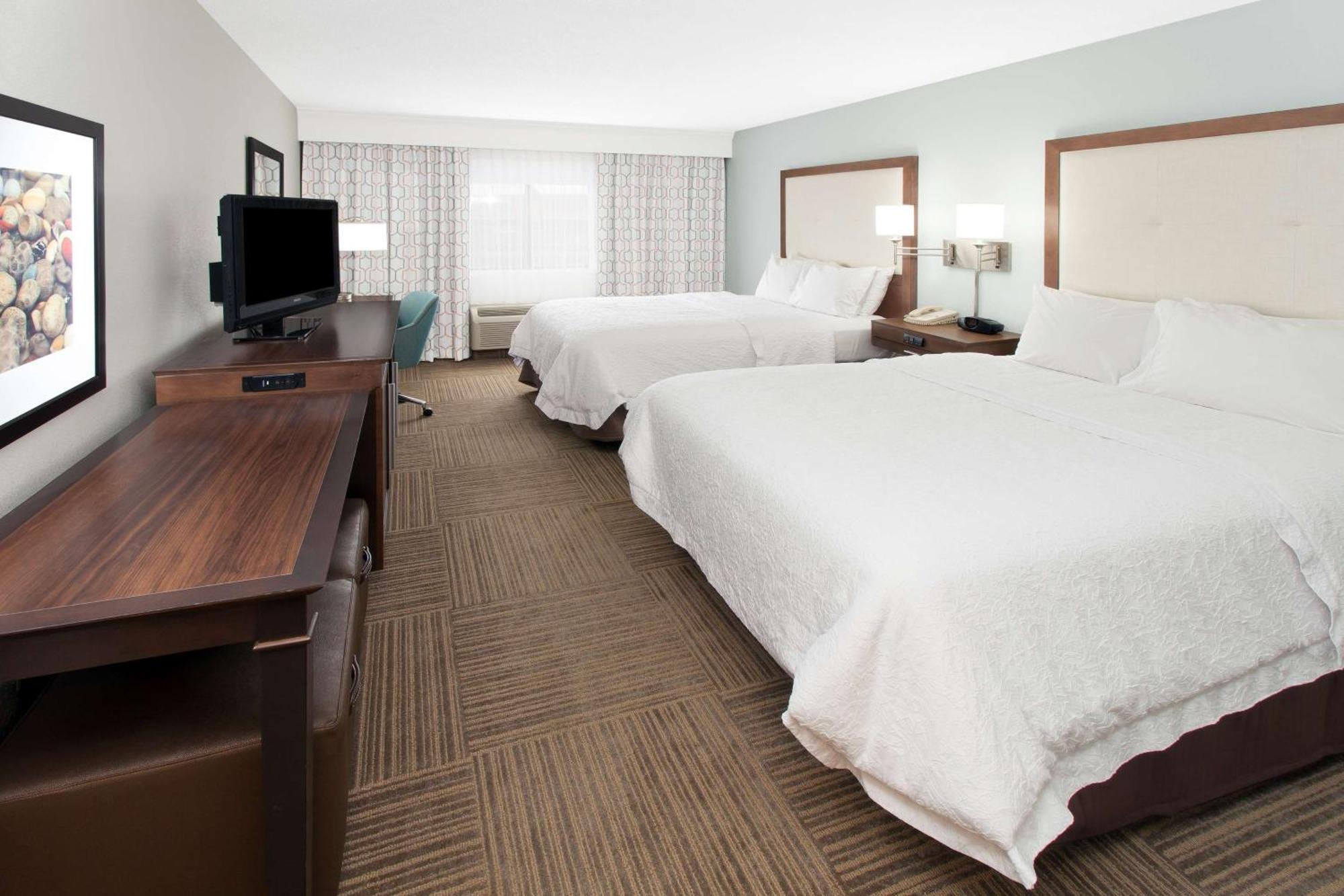 Hampton Inn Birch Run Bagian luar foto