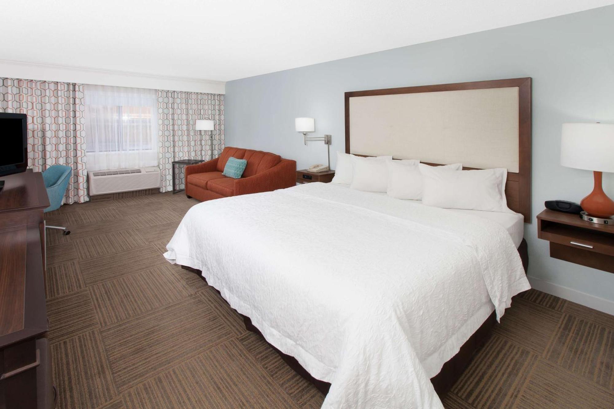Hampton Inn Birch Run Bagian luar foto