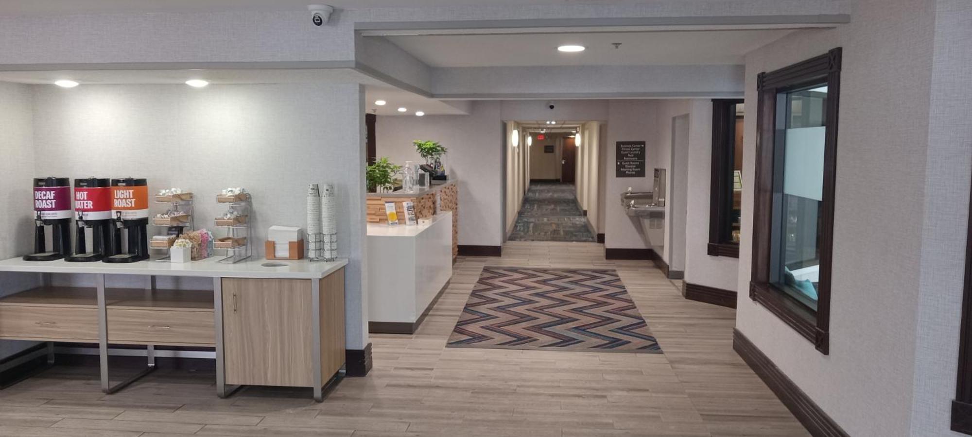 Hampton Inn Birch Run Bagian luar foto