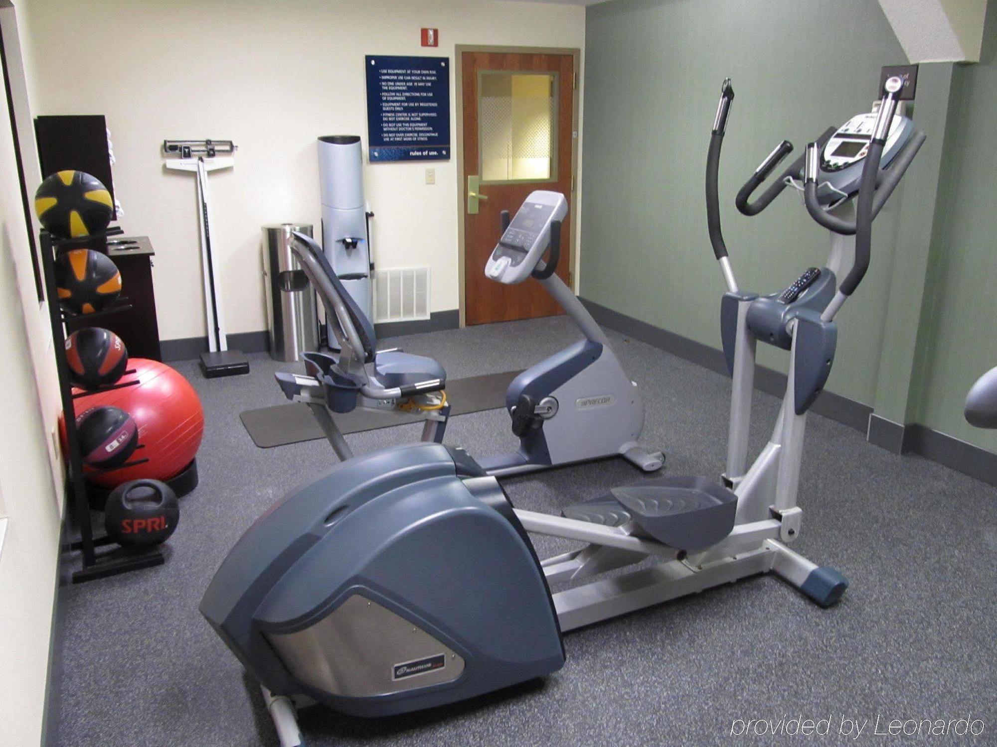 Hampton Inn Birch Run Bagian luar foto